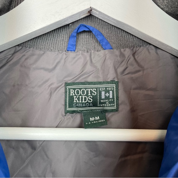 Roots Kids Sleeveless Puffer Vest Size Medium - Picture 2 of 6